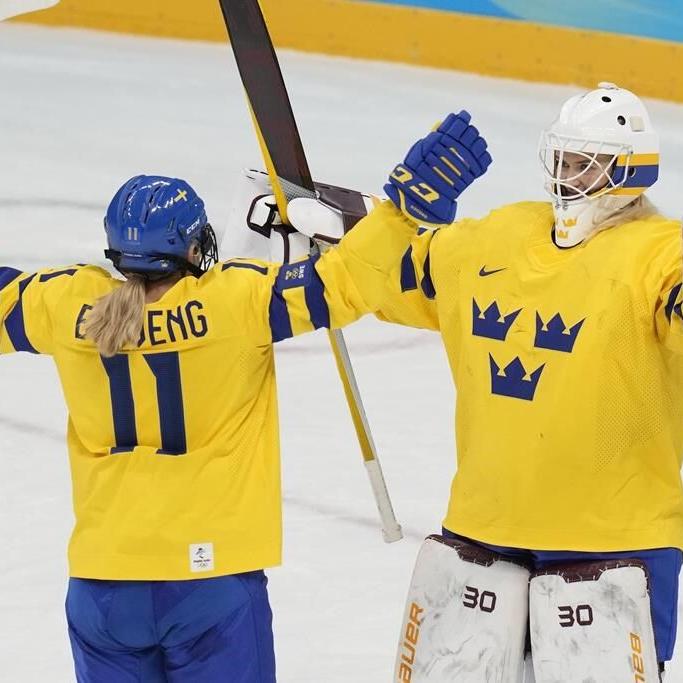 Bouveng's three points lead unbeaten Sweden over Japan at women's hockey worlds
